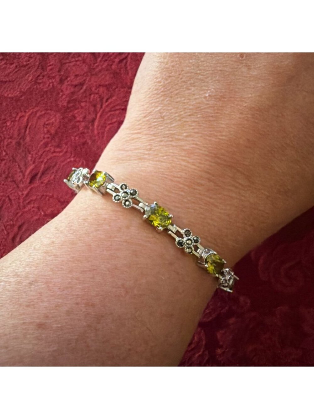 Vintage 925 Sterling Silver Peridot Marcasite Flower Link Tennis Bracelet 7 in